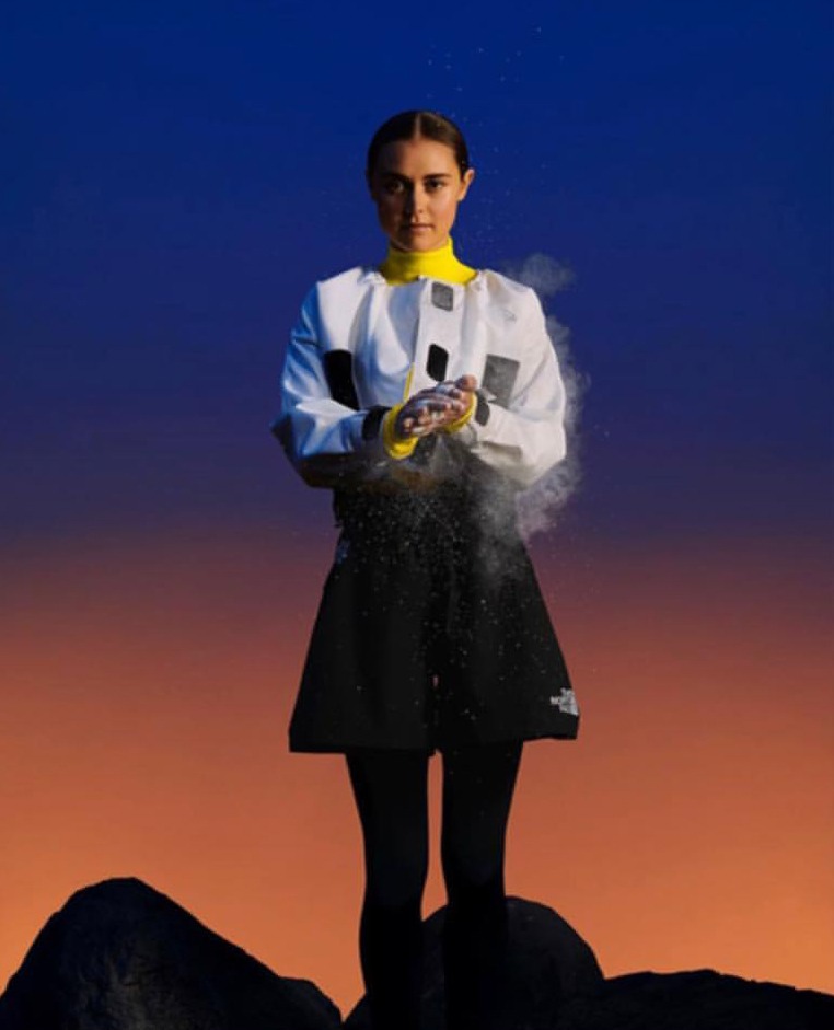 「时尚战绩」显赫的她，又将 LACOSTE 彻底改头换面(图22)