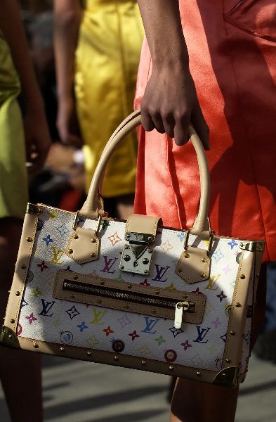 LV与村上隆重磅回归引发期待与质疑并存(图2)