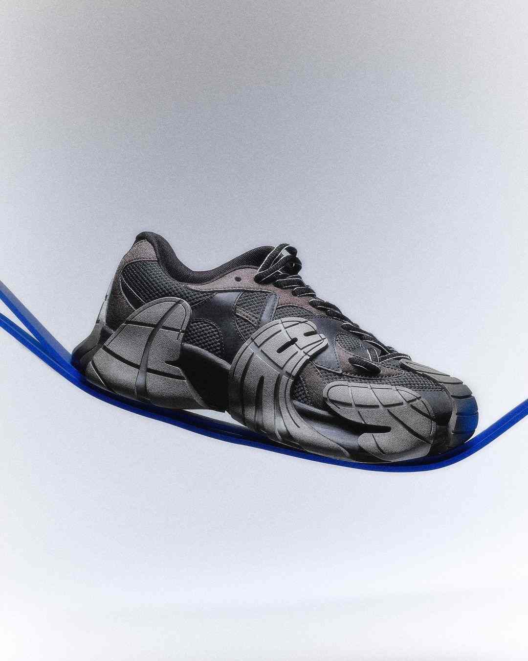 Achilles Ion Gabriel引领CAMPERLAB风格革新 打造Z世代鞋履潮流(图3)