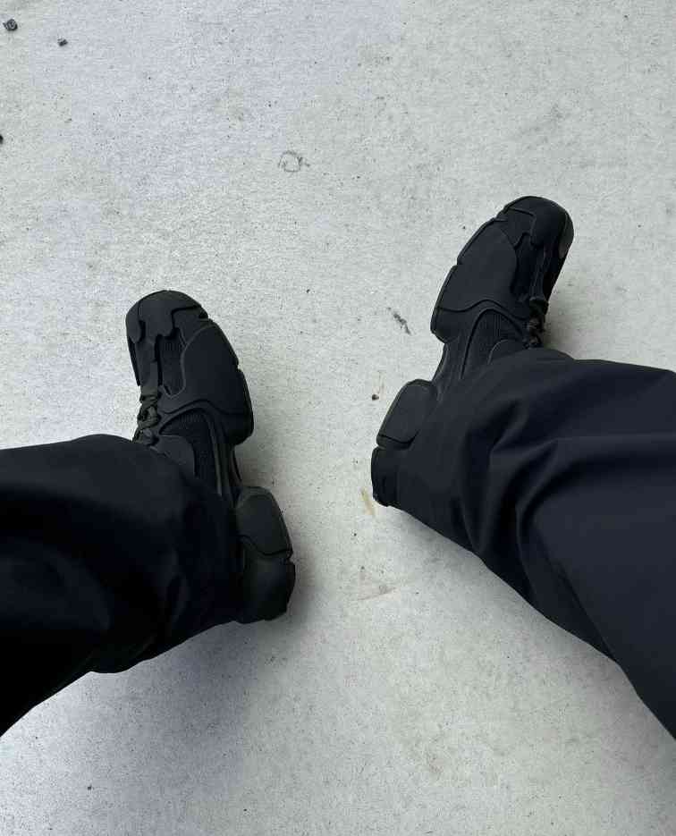 Achilles Ion Gabriel引领CAMPERLAB风格革新 打造Z世代鞋履潮流(图23)