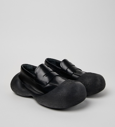 Achilles Ion Gabriel引领CAMPERLAB风格革新 打造Z世代鞋履潮流(图34)