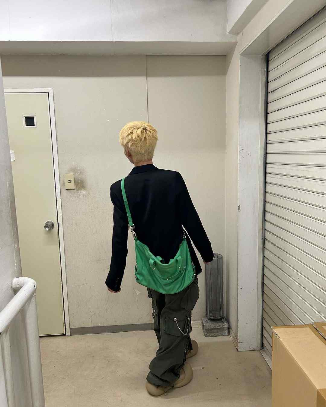 Achilles Ion Gabriel引领CAMPERLAB风格革新 打造Z世代鞋履潮流(图36)