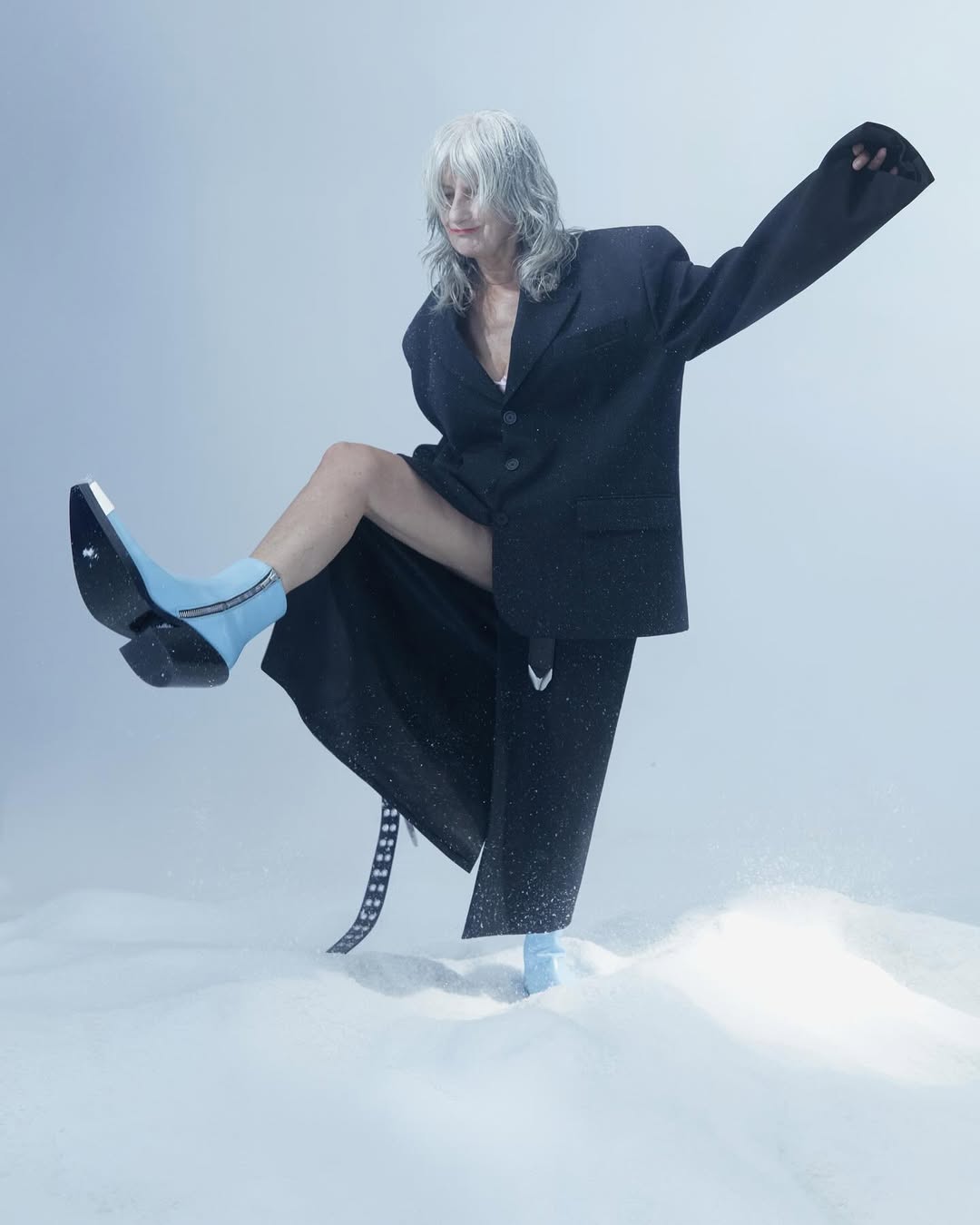 Achilles Ion Gabriel引领CAMPERLAB风格革新 打造Z世代鞋履潮流(图46)