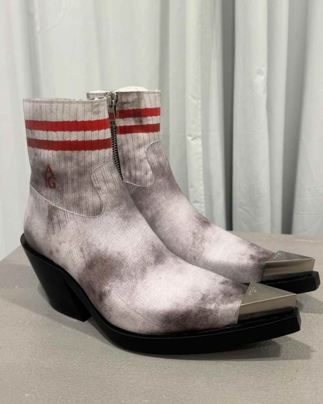 Achilles Ion Gabriel引领CAMPERLAB风格革新 打造Z世代鞋履潮流(图48)