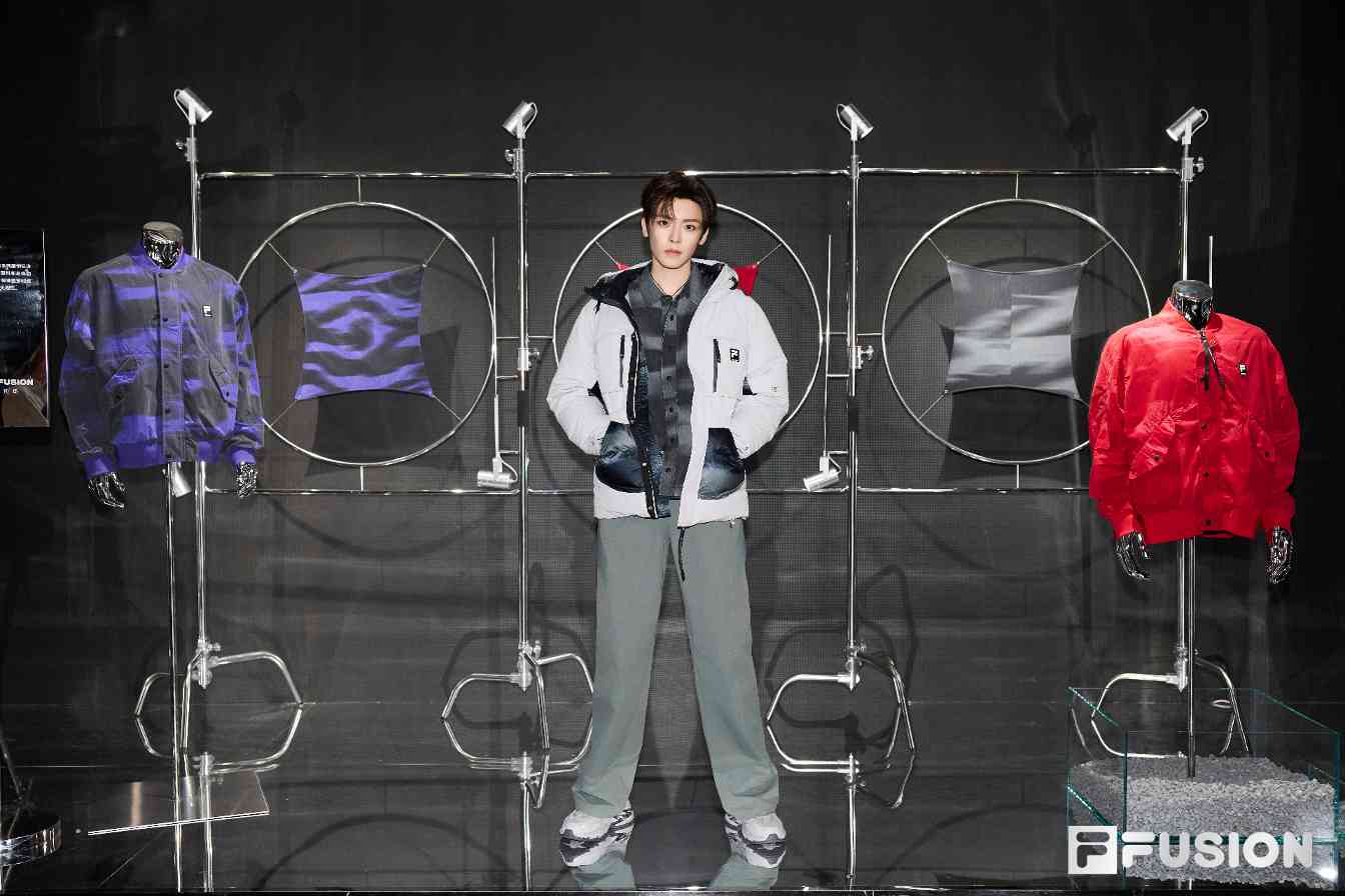 进阶版机能美学融合时尚度，城市机能服饰呈现多样形态(图5)