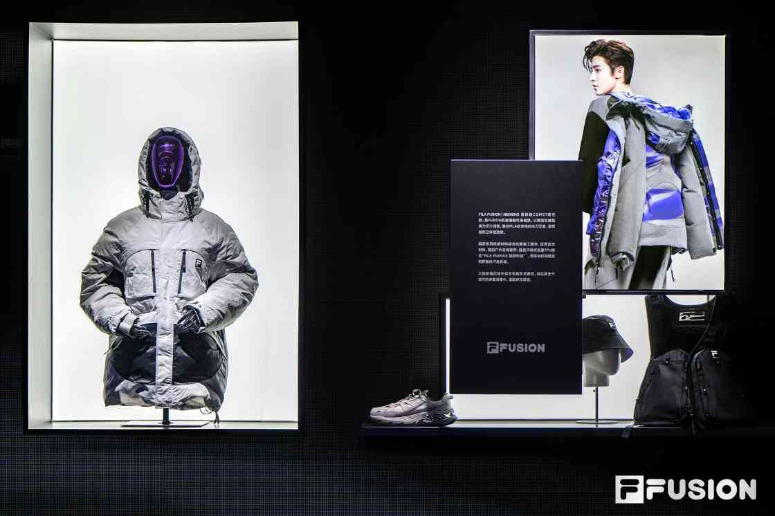 进阶版机能美学融合时尚度，城市机能服饰呈现多样形态(图33)