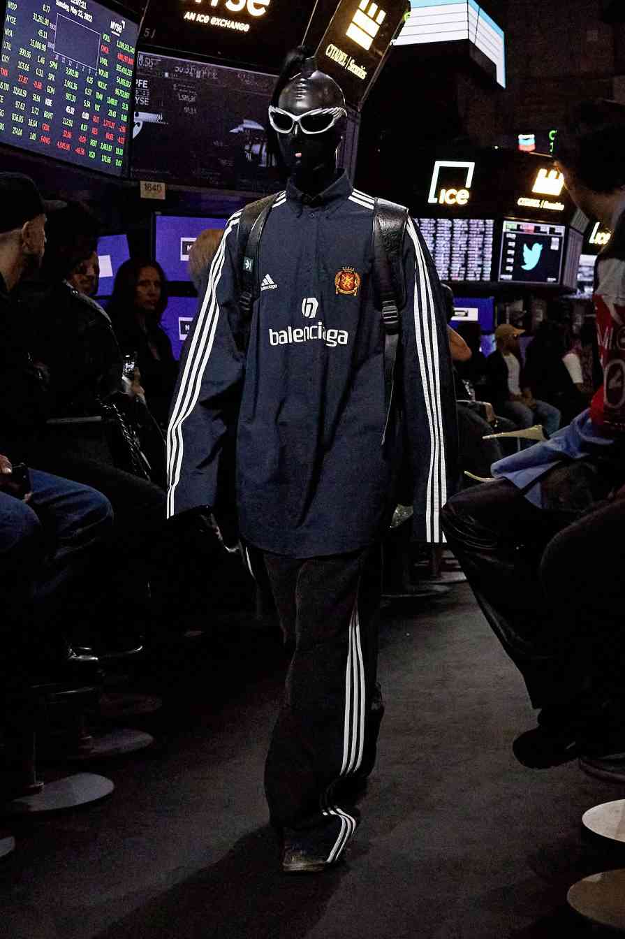 只记住了兰博基尼联名？其实 Demna 表达的很多(图41)