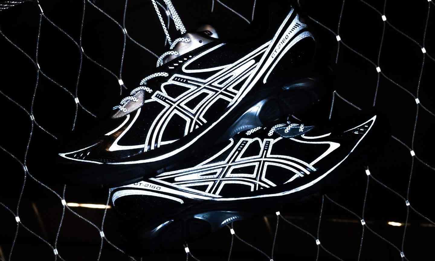 atmos 联合 ASICS 打造全新 GT-2160 - 臻雅致裁服装网