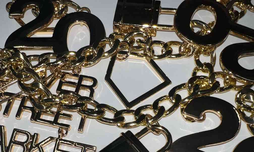 Dover Street Market 20周年庆典推出超80个联名系列 - 臻雅致裁服装网