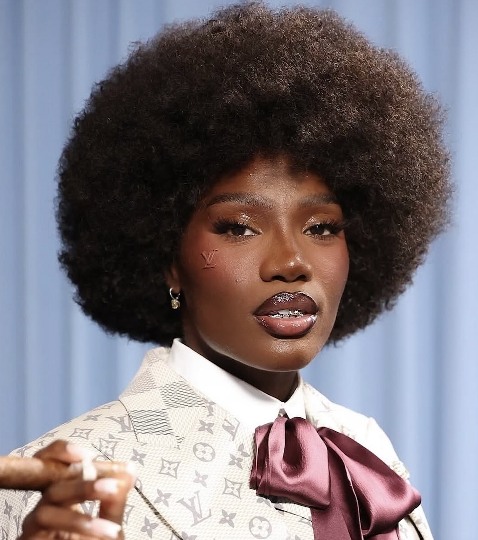 静奢风席卷时尚圈 主流奢侈品牌如何平衡低调奢华与张扬标识(图4)