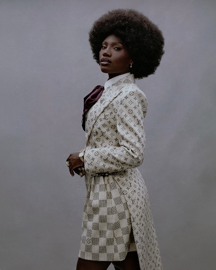 静奢风席卷时尚圈 主流奢侈品牌如何平衡低调奢华与张扬标识(图6)