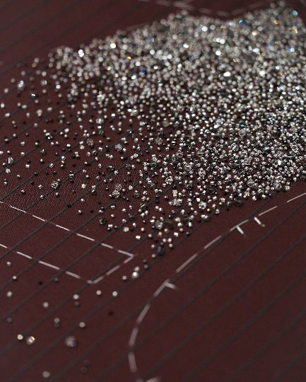 静奢风席卷时尚圈 主流奢侈品牌如何平衡低调奢华与张扬标识(图19)