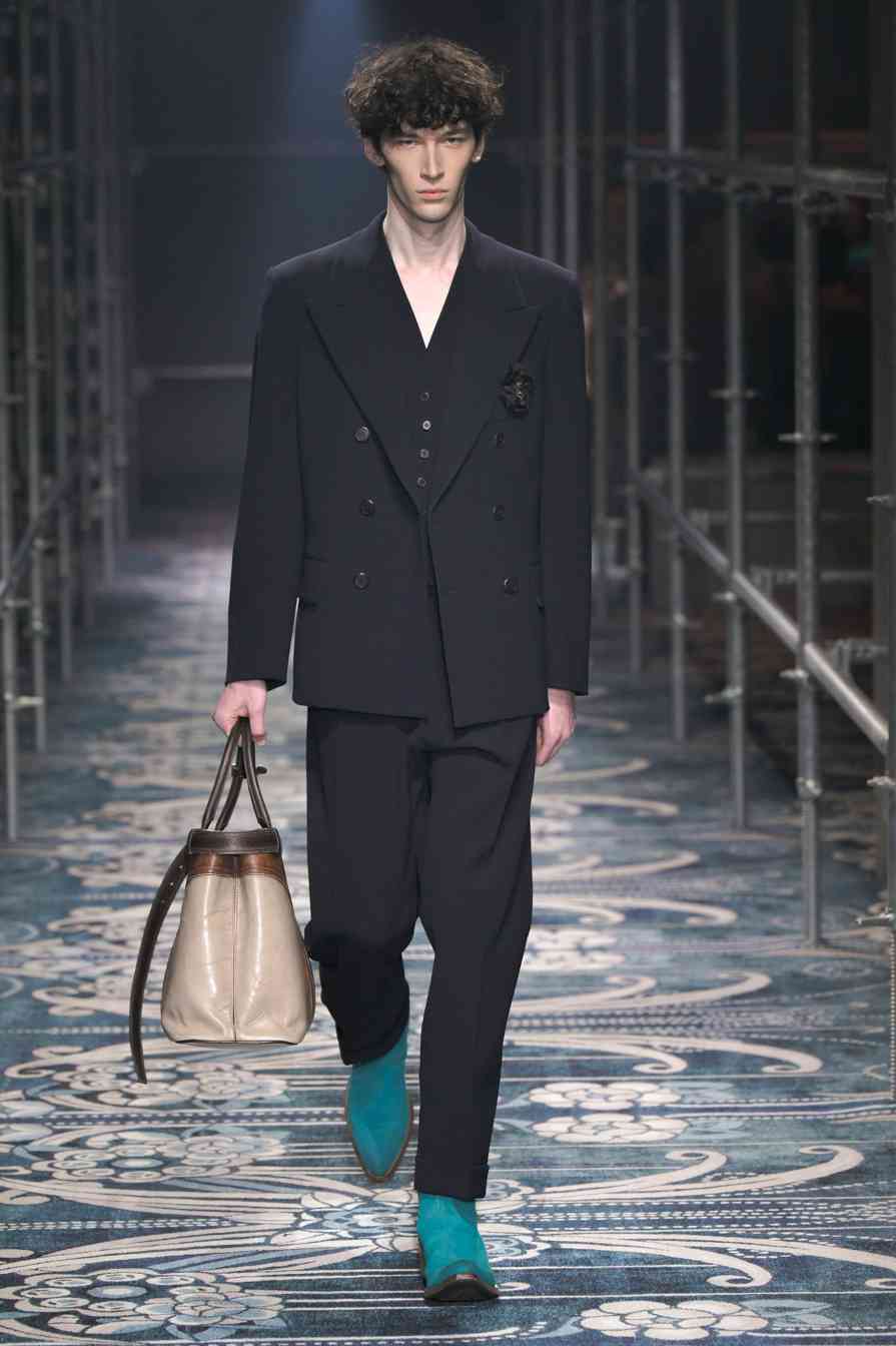 静奢风席卷时尚圈 主流奢侈品牌如何平衡低调奢华与张扬标识(图58)