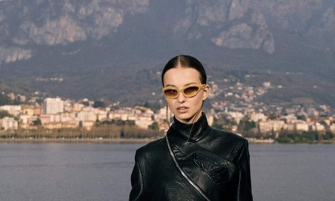 HOUSE OF ERRORS发布首个女装系列 复古针织拼接设计展现先锋美学 - 臻雅致裁服装网