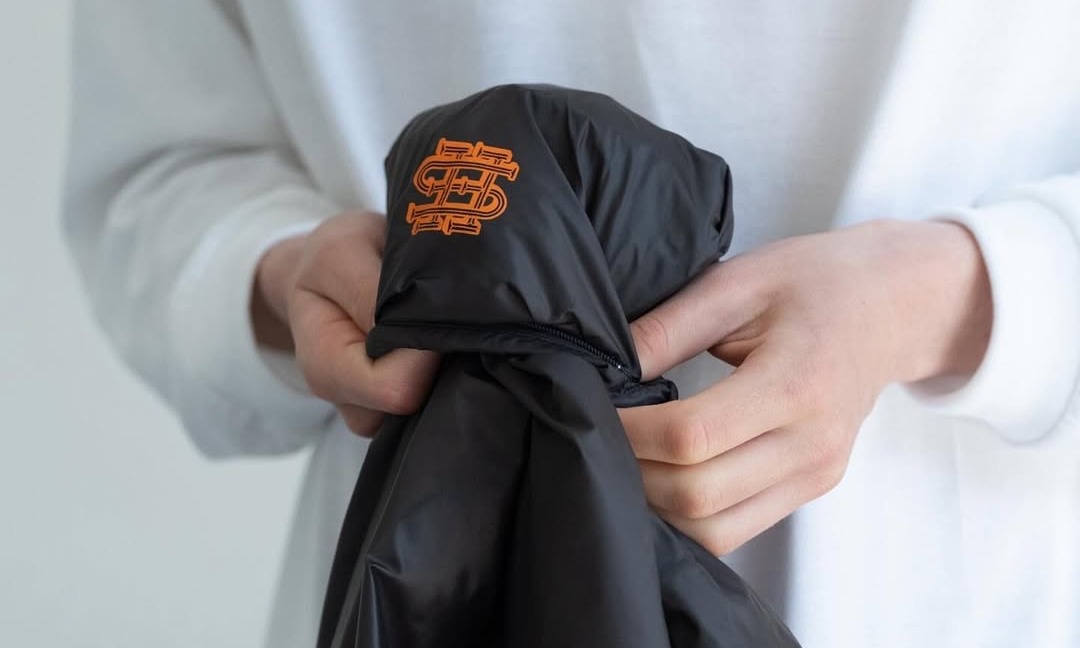 SEE SEE携手STUDYSHOWROOM推出春夏胶囊系列，中性实穿单品诠释慵 - 臻雅致裁服装网