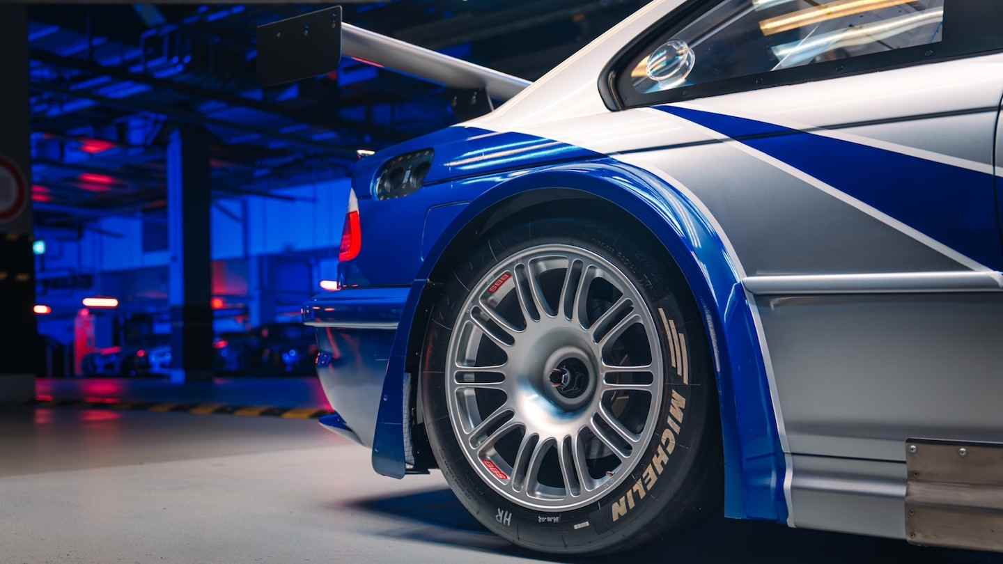 高阶汽车与时尚品牌联名成趋势 从服饰扩展至实体车型合作(图36)