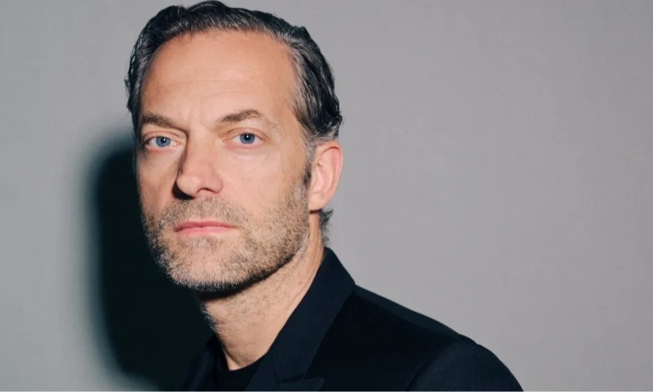 LVMH集团高层人事调整 LOUIS VUITTON高管调任FENDI及KENZ - 臻雅致裁服装网