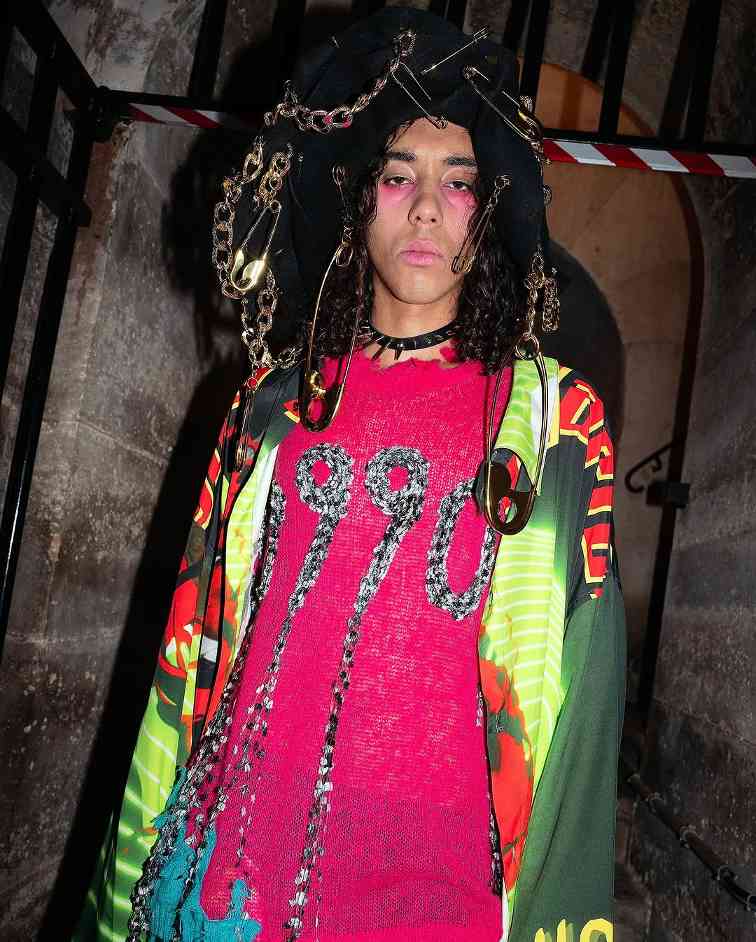 「兔耳」Umbro，只是 KIDILL 最「斯文」的作品(图8)