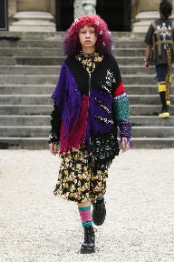 「兔耳」Umbro，只是 KIDILL 最「斯文」的作品(图11)