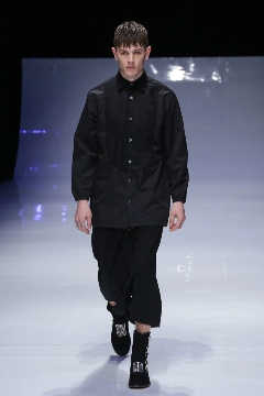 「兔耳」Umbro，只是 KIDILL 最「斯文」的作品(图26)