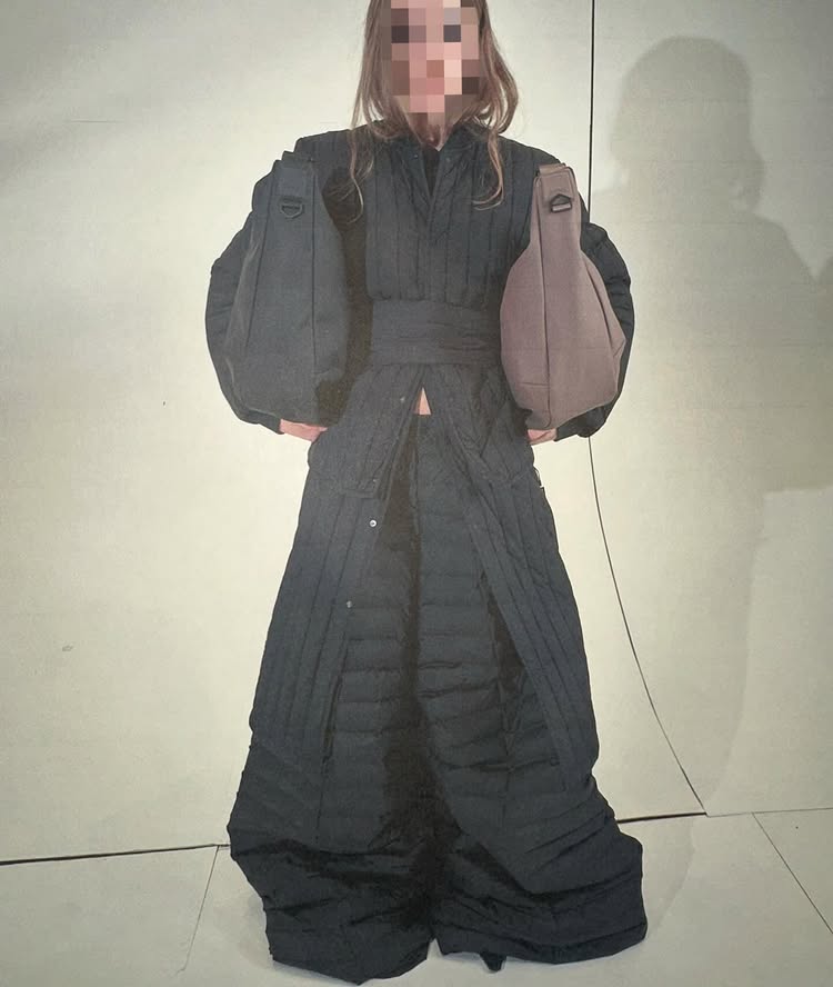 因 YEEZY 团队出身走红，该轮到她了(图29)