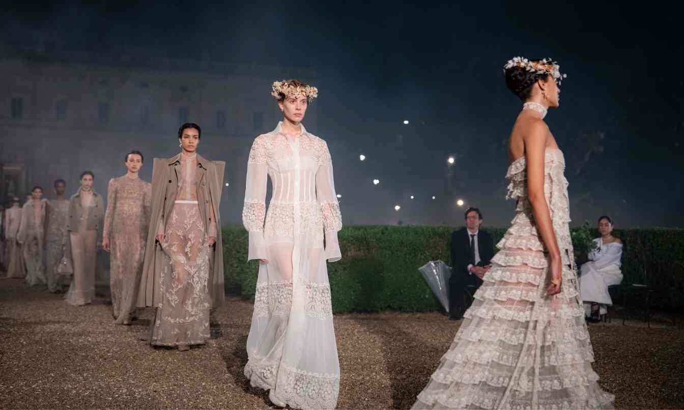 Maria Grazia Chiuri 卸任 DIOR 女装创意总监一职 - 臻雅致裁服装网