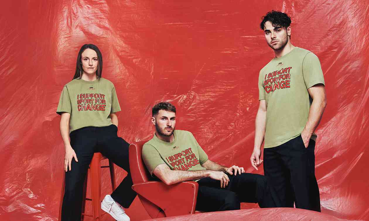 Off-White与AC米兰第三度合作推出公益联名T恤，支持全球青少年发展 - 臻雅致裁服装网