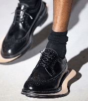 CdG 的这些「怪鞋子」，都出自一人之手(图5)