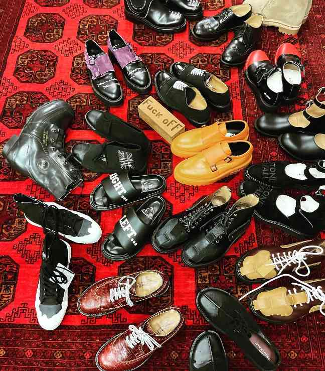 CdG 的这些「怪鞋子」，都出自一人之手(图19)