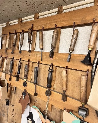 CdG 的这些「怪鞋子」，都出自一人之手(图21)