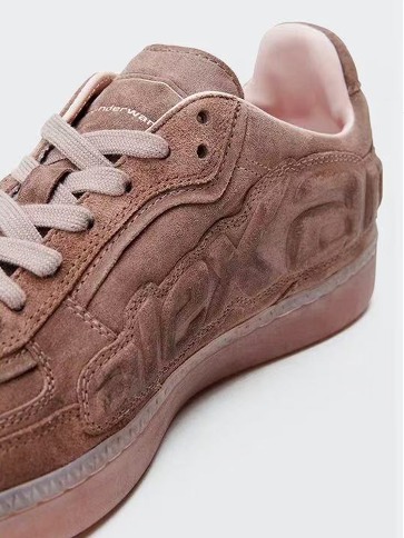 七夕穿搭灵感：夏日运动户外风潮引领时尚(图32)