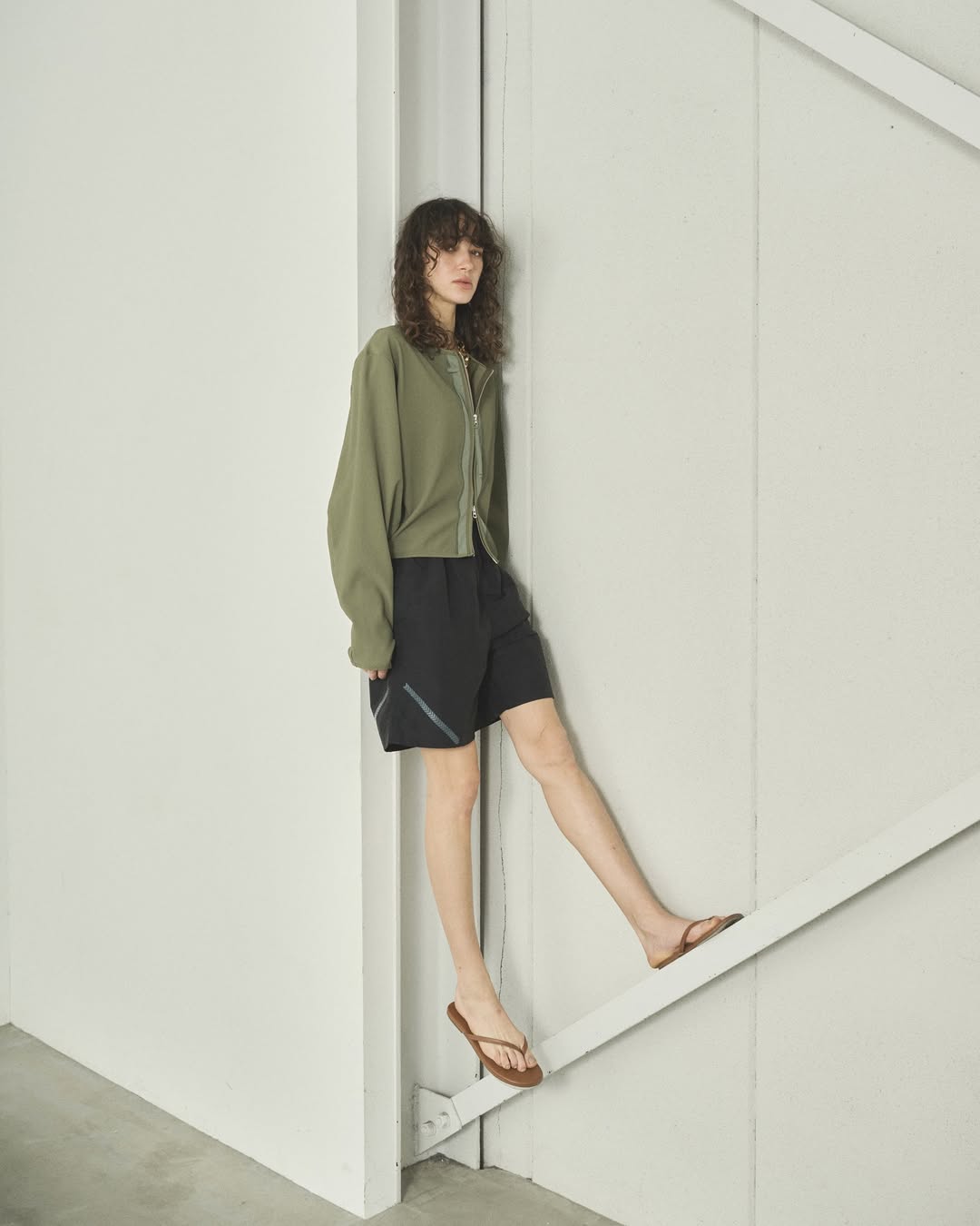 复古文化复兴与传统材质重新定义当代潮流(图28)