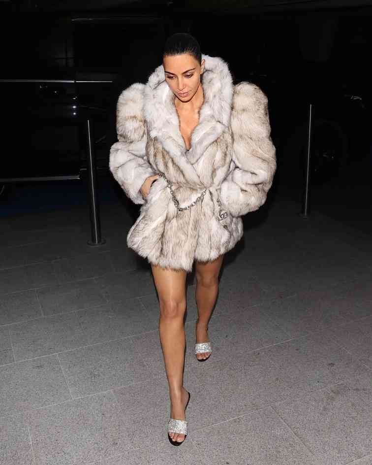 Demna重塑GUCCI美学，即看即买模式引领新风格浪潮(图32)