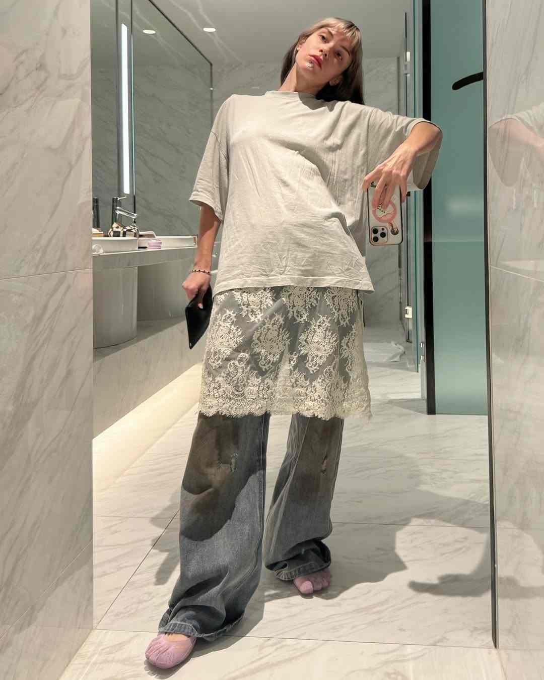 五趾鞋如何从小众走向主流？时尚趋势与搭配灵感解析(图35)