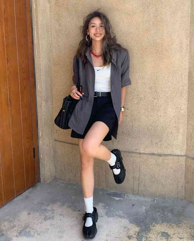 女性化元素如何重塑经典鞋履，芭蕾舞鞋与玛丽珍风格融合新趋势(图29)