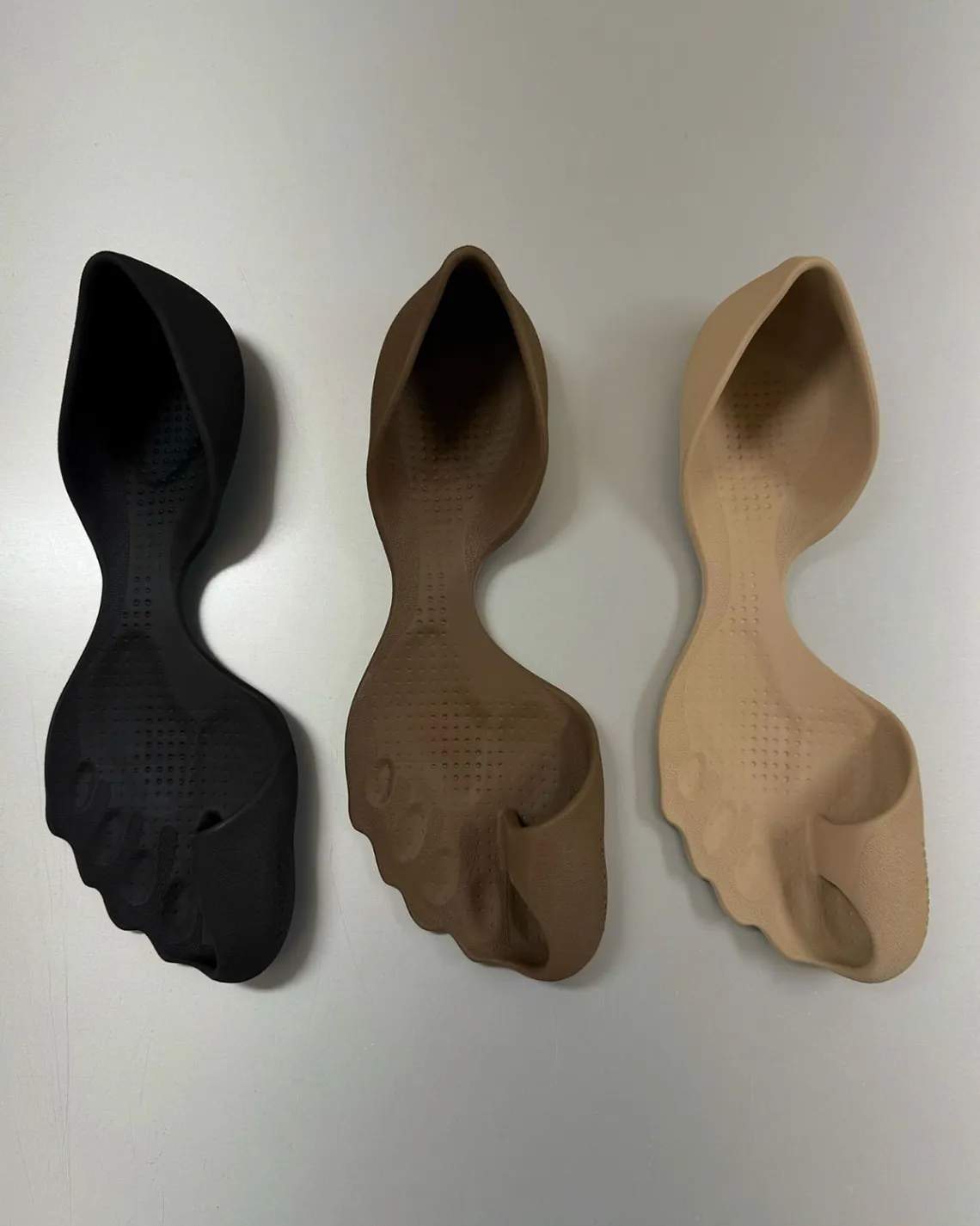 五趾鞋如何从小众走向主流？时尚趋势与搭配灵感解析(图16)