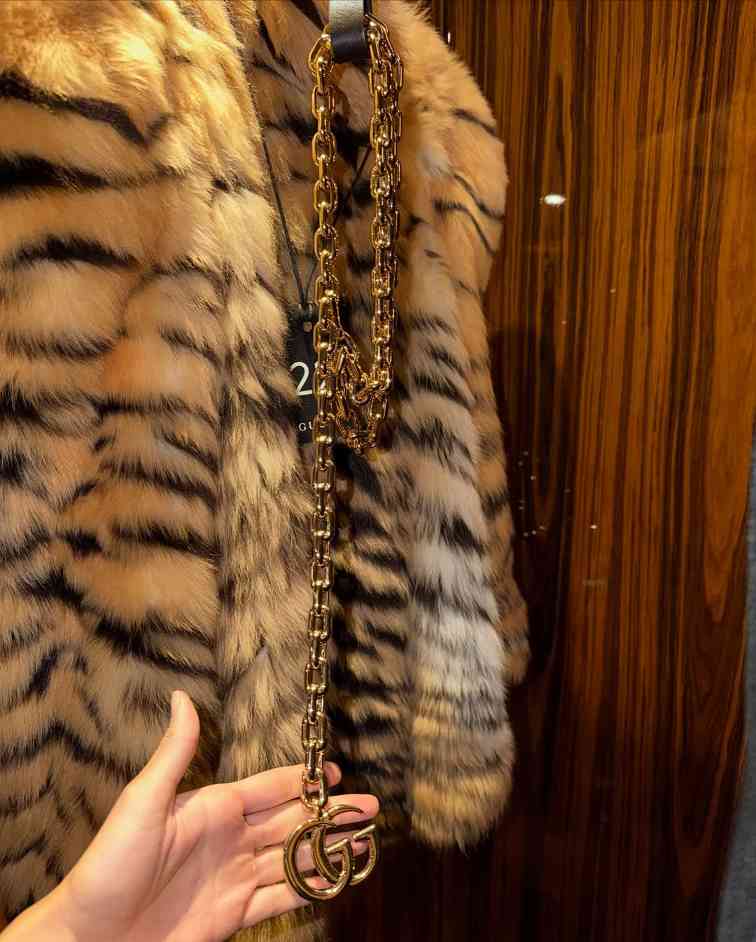 Demna重塑GUCCI美学，即看即买模式引领新风格浪潮(图18)