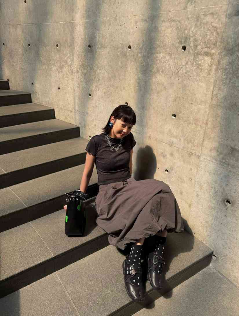 女性化元素如何重塑经典鞋履，芭蕾舞鞋与玛丽珍风格融合新趋势(图43)