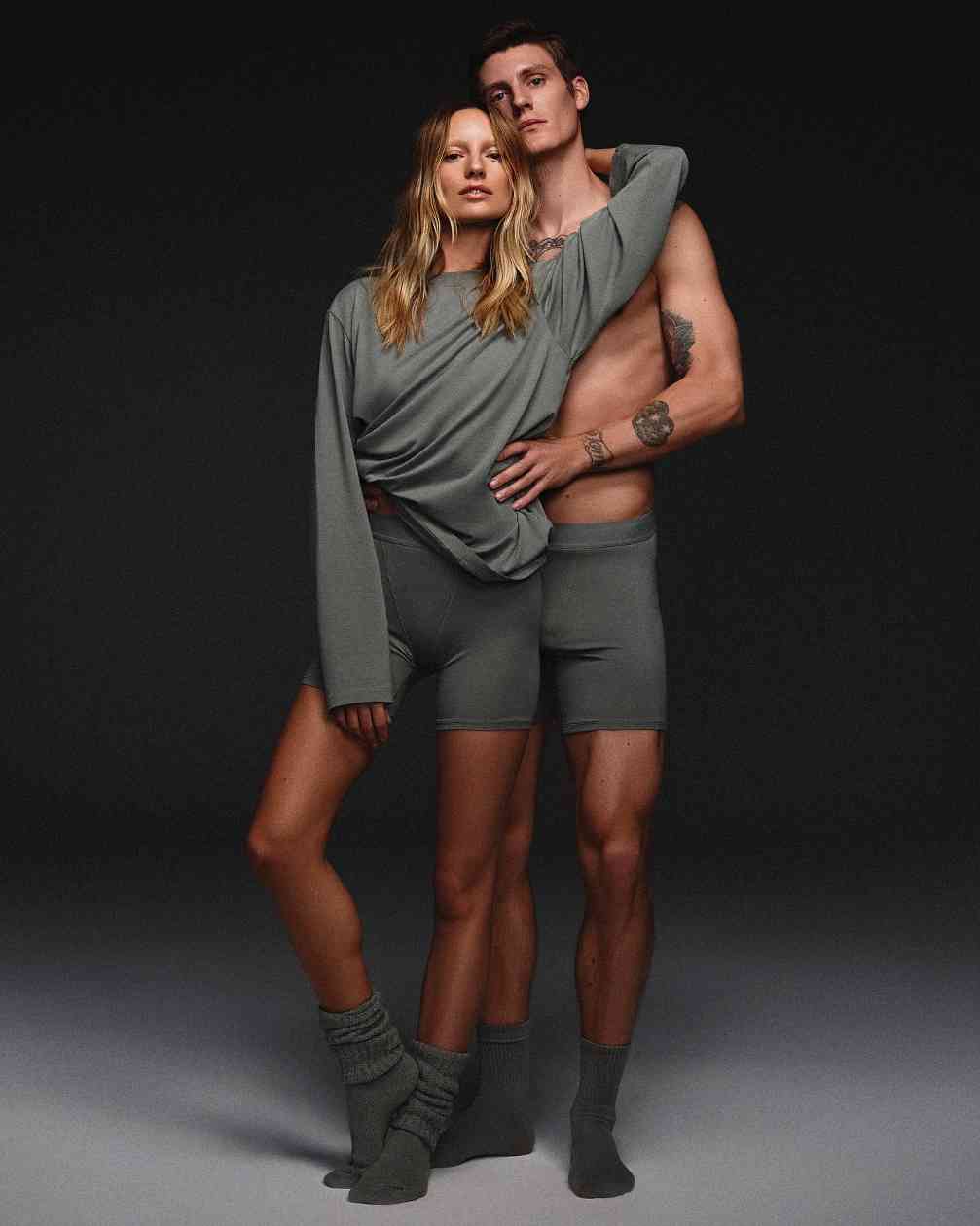 SKIMS男装线如何以普适性与舒适感重塑基础款市场(图24)