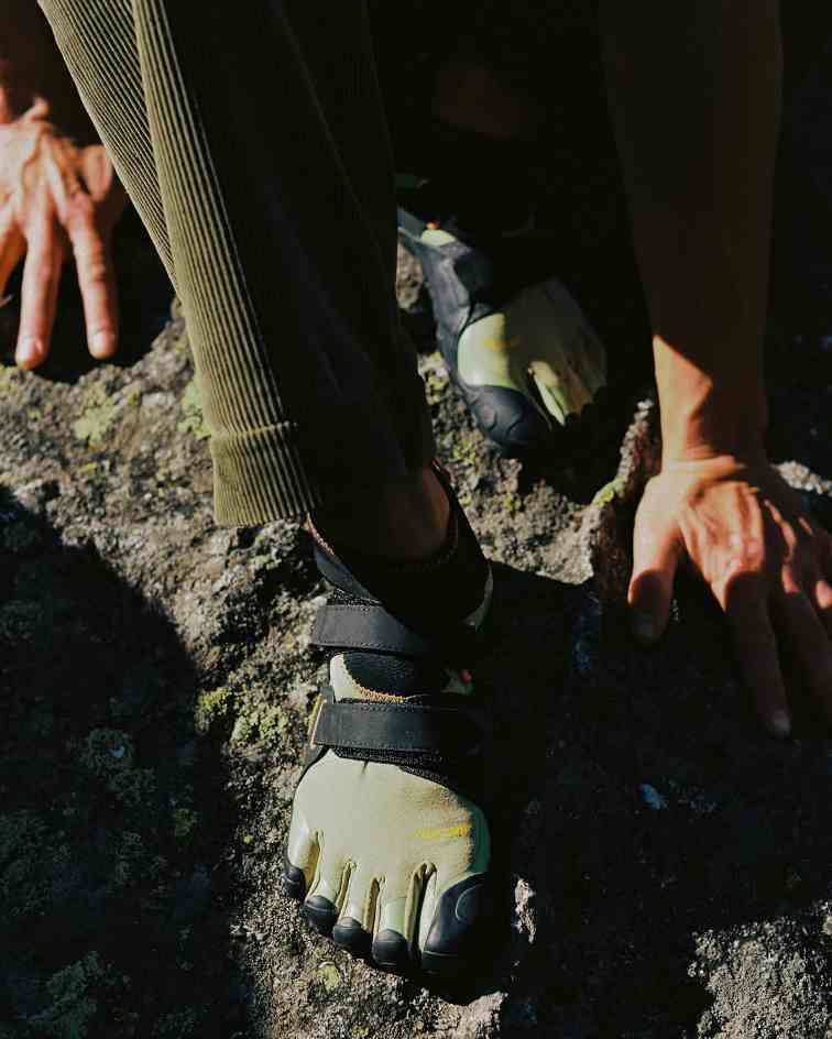 五趾鞋如何从小众走向主流？时尚趋势与搭配灵感解析(图5)