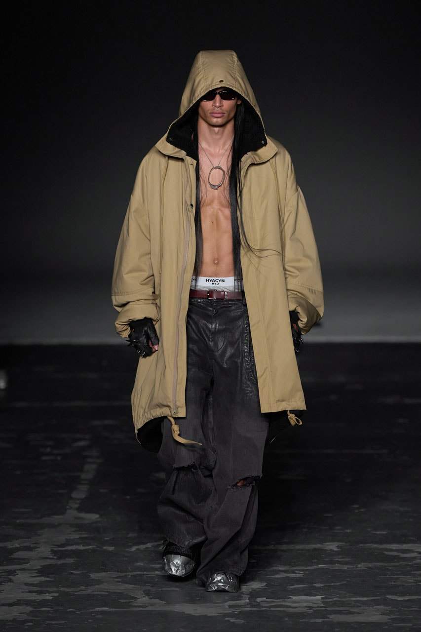 街头基因融合高定骨架，新锐设计师品牌如何定义未来时尚(图13)