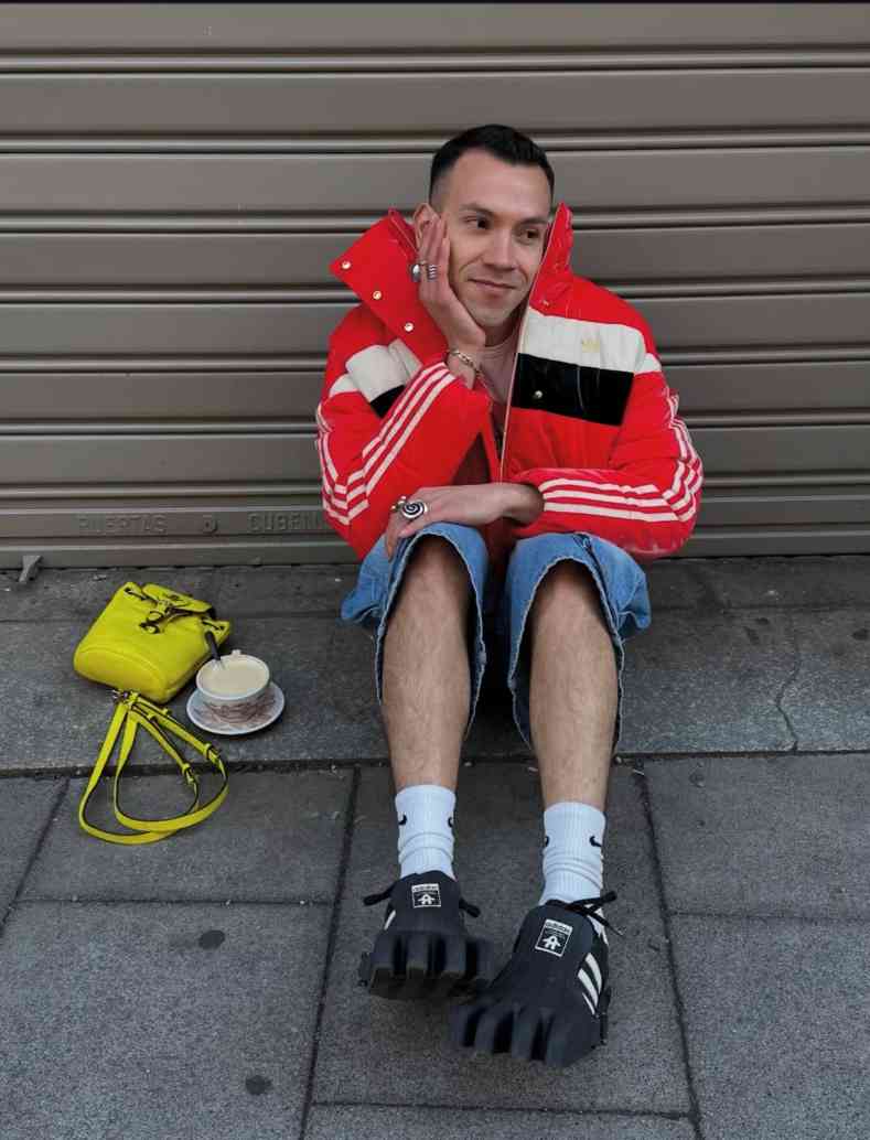 AVAVAV与adidas联名系列：颠覆性设计与暗黑美学的碰撞(图35)