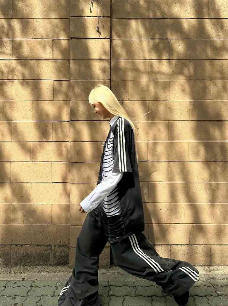 AVAVAV与adidas联名系列：颠覆性设计与暗黑美学的碰撞(图16)