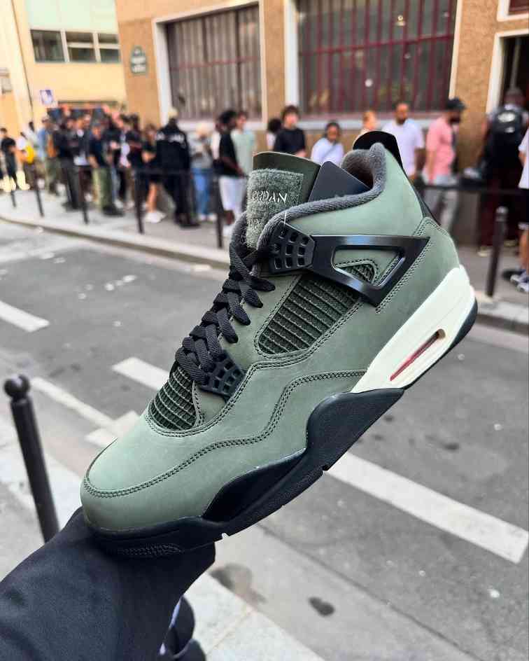 UNDEFEATED联名Air Jordan IV复刻，市场热度与收藏价值解析(图9)