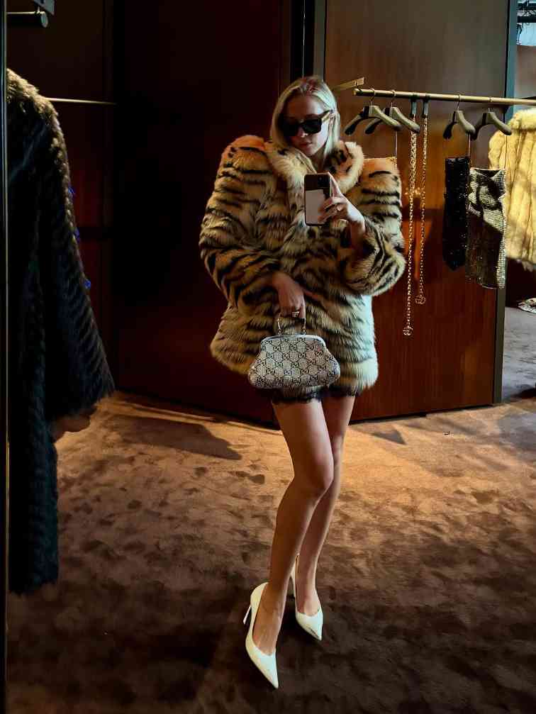 Demna重塑GUCCI美学，即看即买模式引领新风格浪潮(图50)