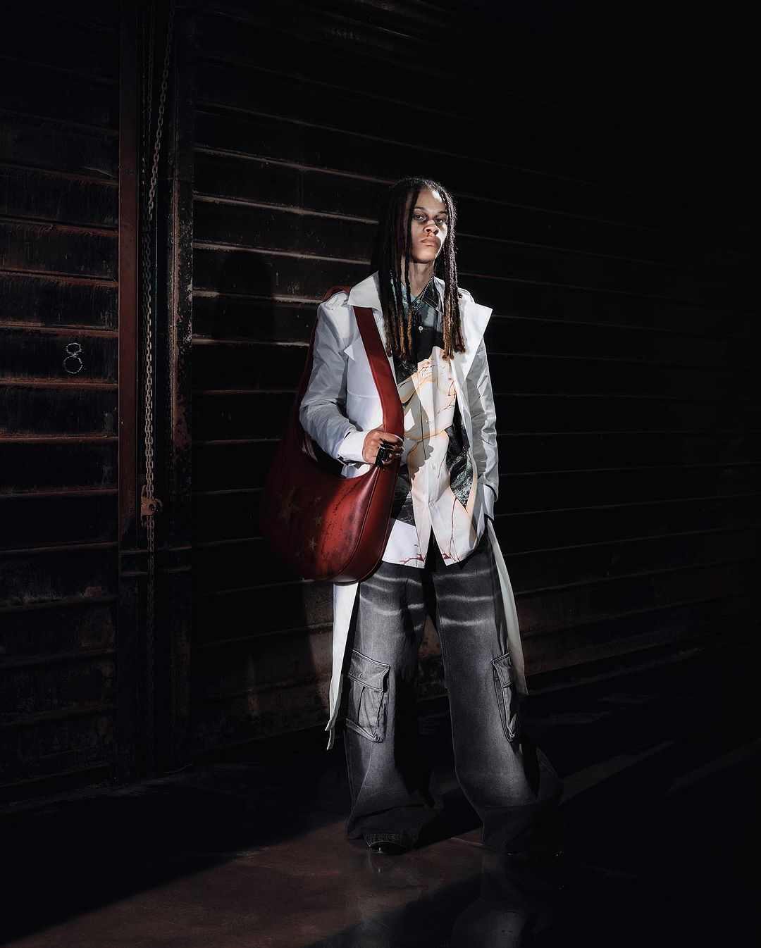 造型师如何引领潮流趋势？从幕后到台前的风格影响力(图27)