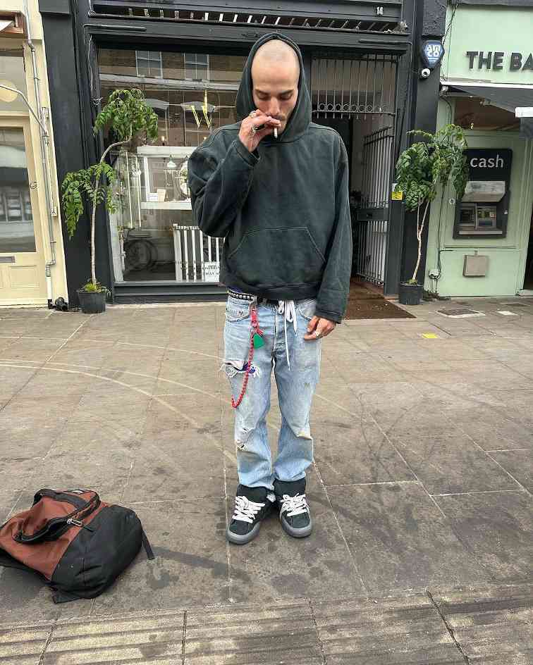 造型师如何引领潮流趋势？从幕后到台前的风格影响力(图8)