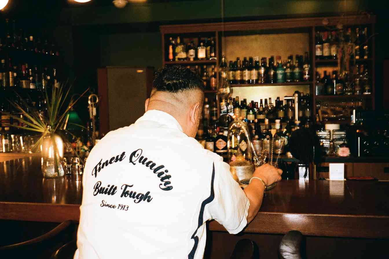 Schott Japan推出复古衬衫系列，重温1950年代经典风格 - 臻雅致裁服装网