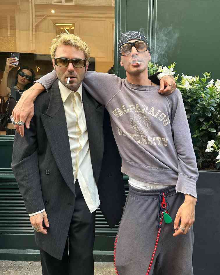 造型师如何引领潮流趋势？从幕后到台前的风格影响力(图19)