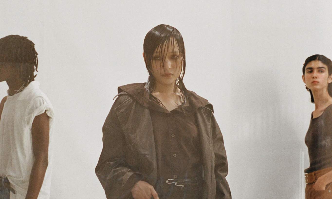 OUR LEGACY 2025春夏系列发布，海滩灵感重塑廓形与工艺 - 臻雅致裁服装网